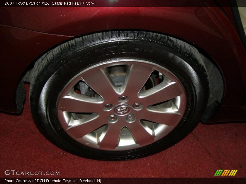 Cassis Red Pearl / Ivory 2007 Toyota Avalon XLS
