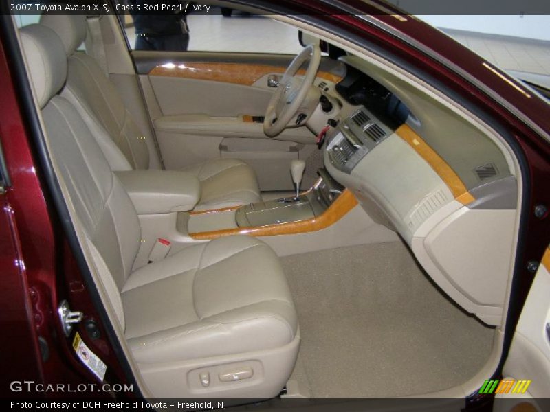 Cassis Red Pearl / Ivory 2007 Toyota Avalon XLS
