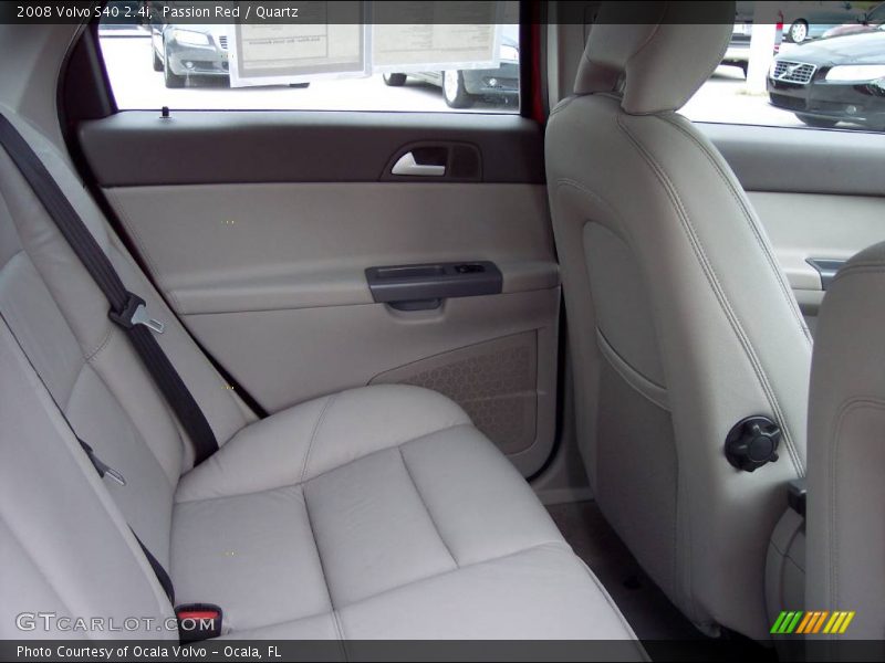 Passion Red / Quartz 2008 Volvo S40 2.4i