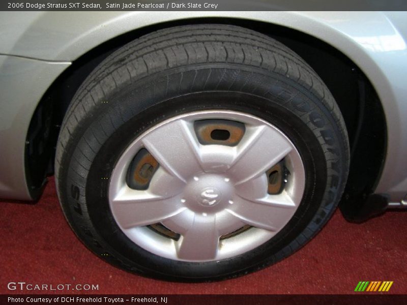 Satin Jade Pearlcoat / Dark Slate Grey 2006 Dodge Stratus SXT Sedan