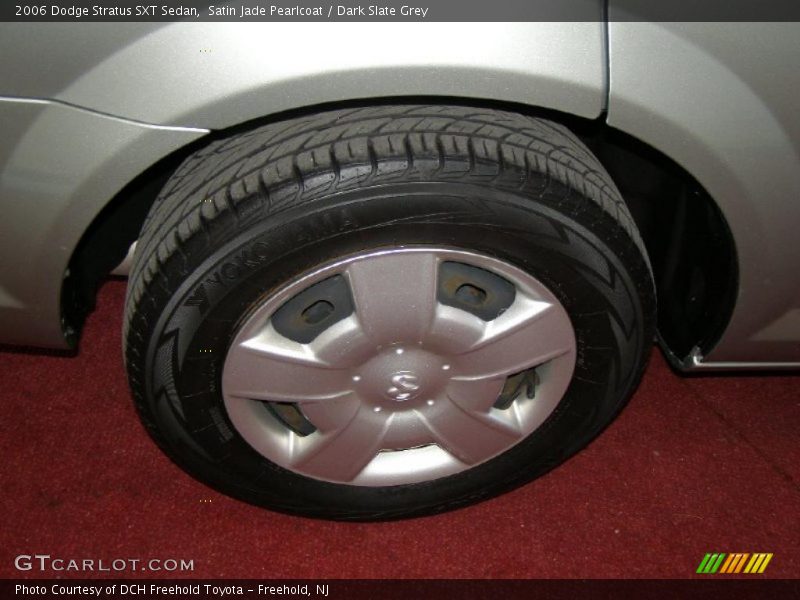 Satin Jade Pearlcoat / Dark Slate Grey 2006 Dodge Stratus SXT Sedan