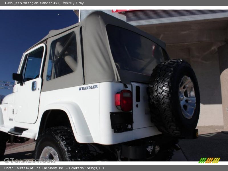 White / Gray 1989 Jeep Wrangler Islander 4x4