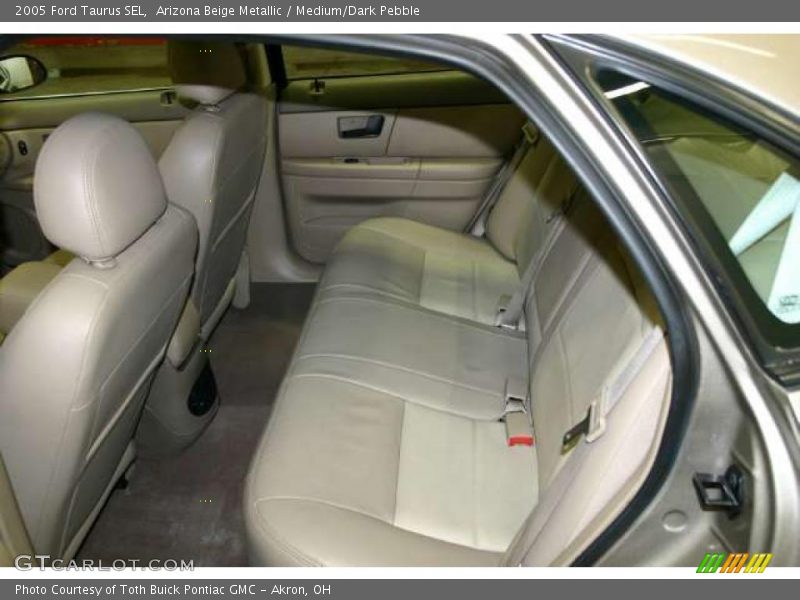 Arizona Beige Metallic / Medium/Dark Pebble 2005 Ford Taurus SEL