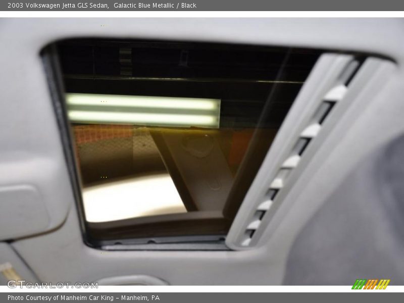 Galactic Blue Metallic / Black 2003 Volkswagen Jetta GLS Sedan