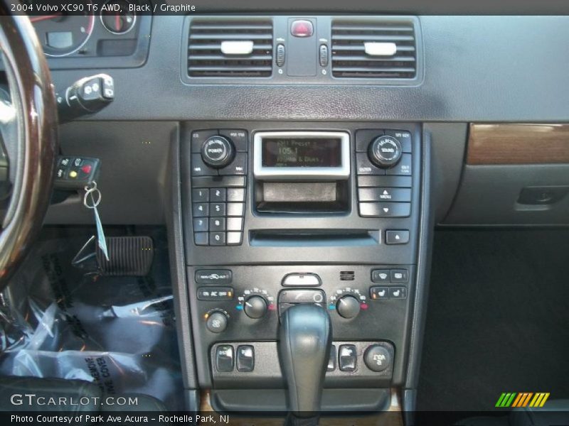 Black / Graphite 2004 Volvo XC90 T6 AWD