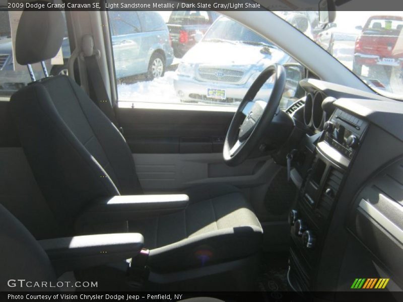 Light Sandstone Metallic / Dark Slate Gray/Light Shale 2009 Dodge Grand Caravan SE