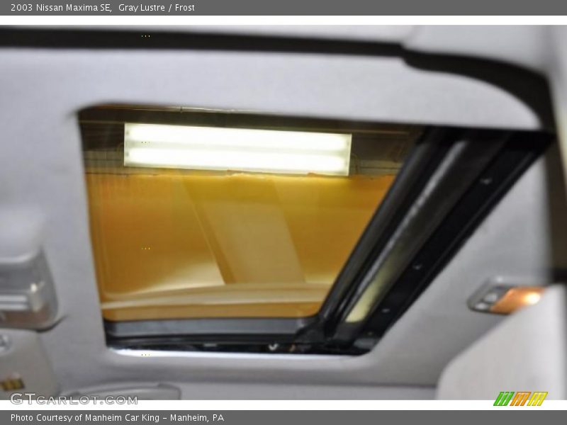 Sunroof of 2003 Maxima SE