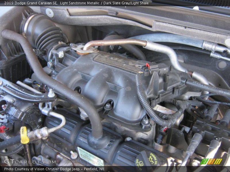 Light Sandstone Metallic / Dark Slate Gray/Light Shale 2009 Dodge Grand Caravan SE