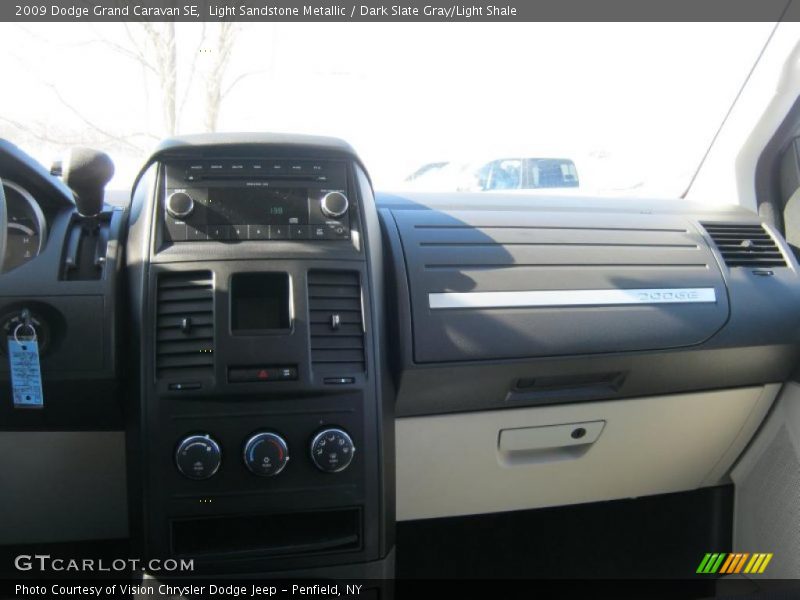 Light Sandstone Metallic / Dark Slate Gray/Light Shale 2009 Dodge Grand Caravan SE
