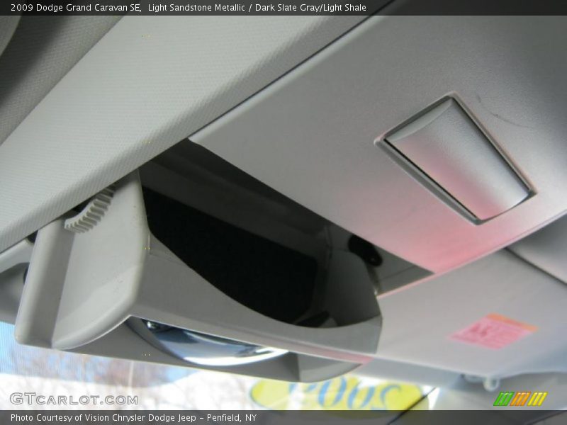 Light Sandstone Metallic / Dark Slate Gray/Light Shale 2009 Dodge Grand Caravan SE