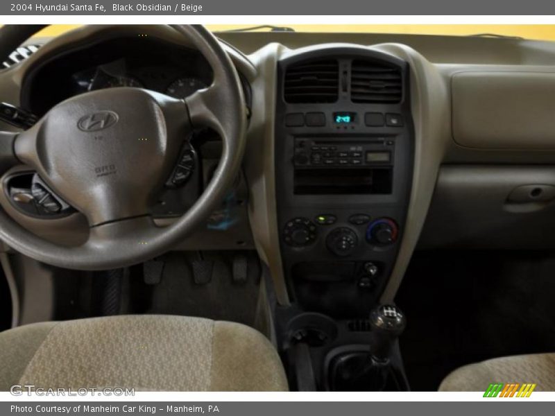 Black Obsidian / Beige 2004 Hyundai Santa Fe