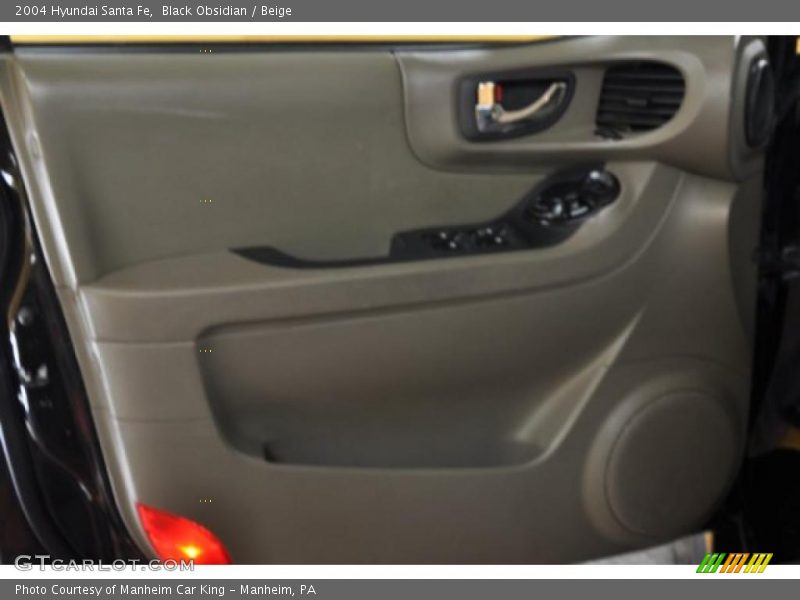 Black Obsidian / Beige 2004 Hyundai Santa Fe