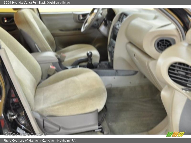 Black Obsidian / Beige 2004 Hyundai Santa Fe