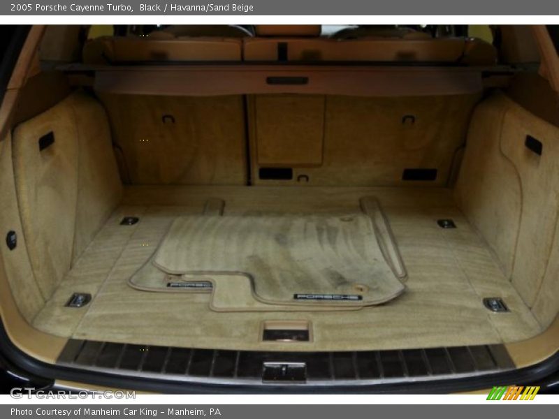  2005 Cayenne Turbo Trunk