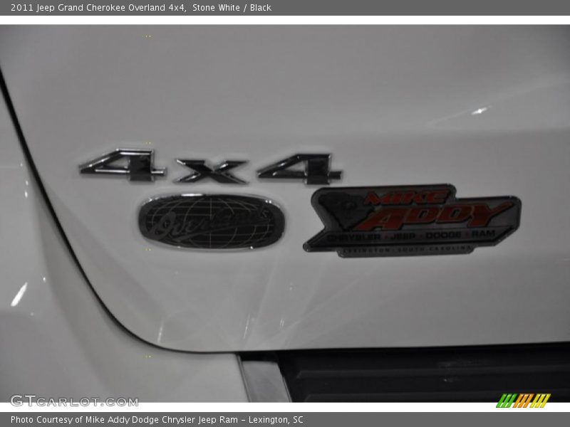 Stone White / Black 2011 Jeep Grand Cherokee Overland 4x4