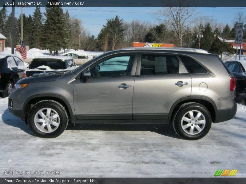 Titanium Silver / Gray 2011 Kia Sorento LX