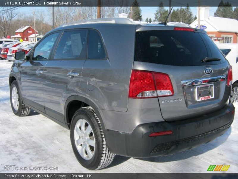  2011 Sorento LX Titanium Silver