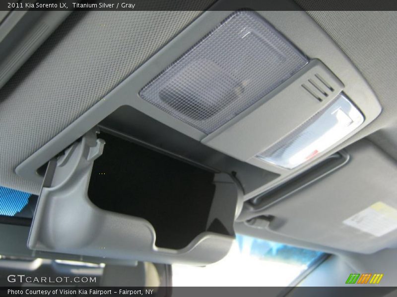 Titanium Silver / Gray 2011 Kia Sorento LX