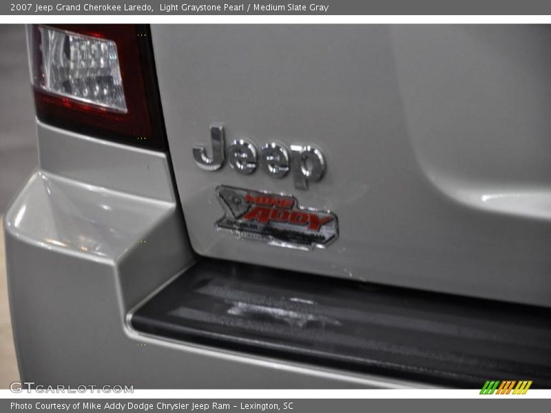 Light Graystone Pearl / Medium Slate Gray 2007 Jeep Grand Cherokee Laredo