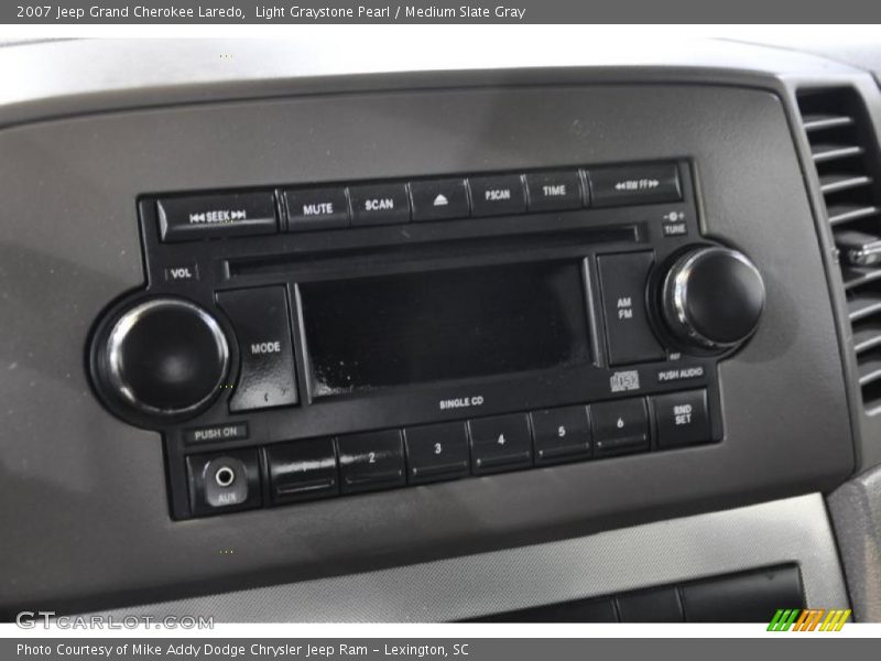 Light Graystone Pearl / Medium Slate Gray 2007 Jeep Grand Cherokee Laredo