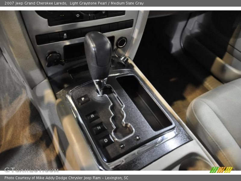 Light Graystone Pearl / Medium Slate Gray 2007 Jeep Grand Cherokee Laredo