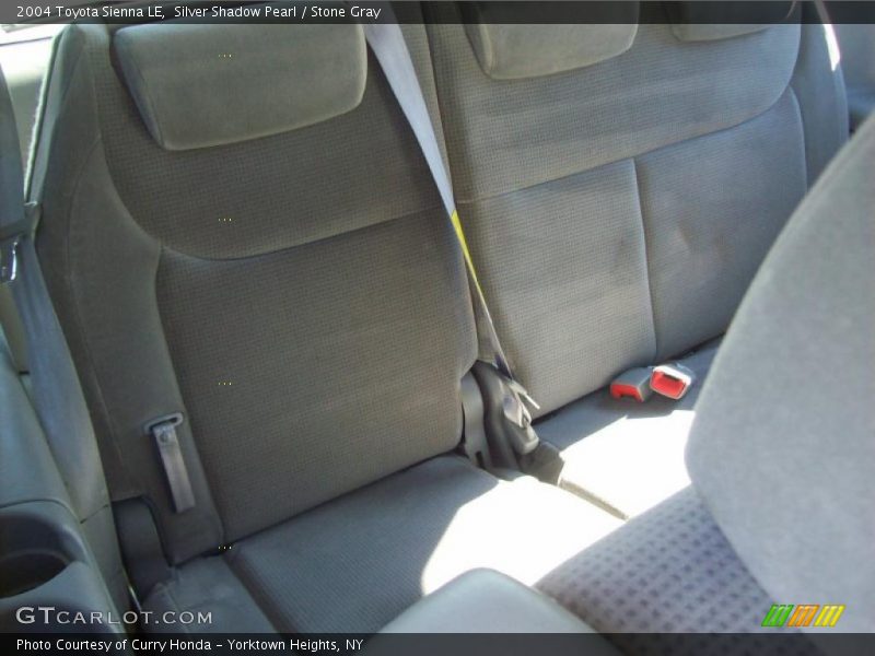 Silver Shadow Pearl / Stone Gray 2004 Toyota Sienna LE