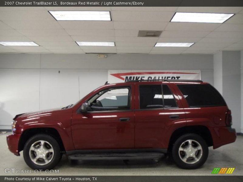 Bordeaux Red Metallic / Light Cashmere/Ebony 2007 Chevrolet TrailBlazer LS