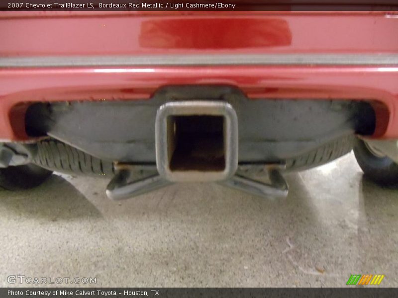 Bordeaux Red Metallic / Light Cashmere/Ebony 2007 Chevrolet TrailBlazer LS