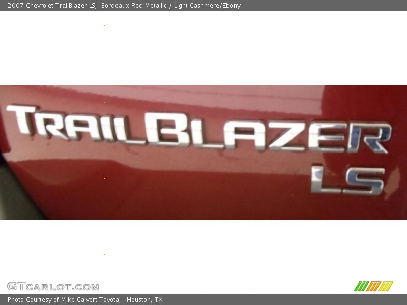 Bordeaux Red Metallic / Light Cashmere/Ebony 2007 Chevrolet TrailBlazer LS