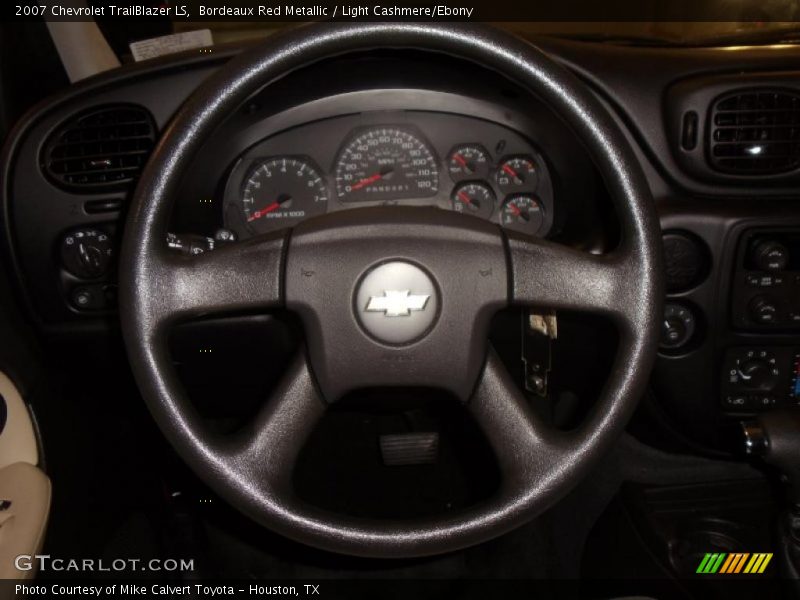 Bordeaux Red Metallic / Light Cashmere/Ebony 2007 Chevrolet TrailBlazer LS