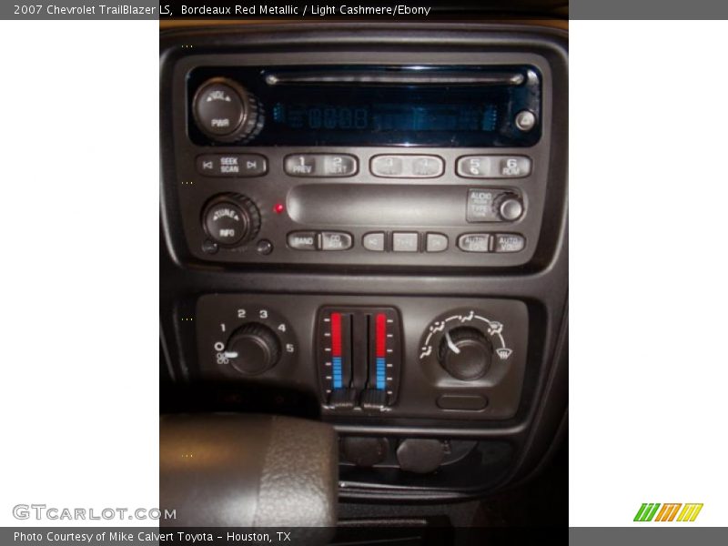 Bordeaux Red Metallic / Light Cashmere/Ebony 2007 Chevrolet TrailBlazer LS