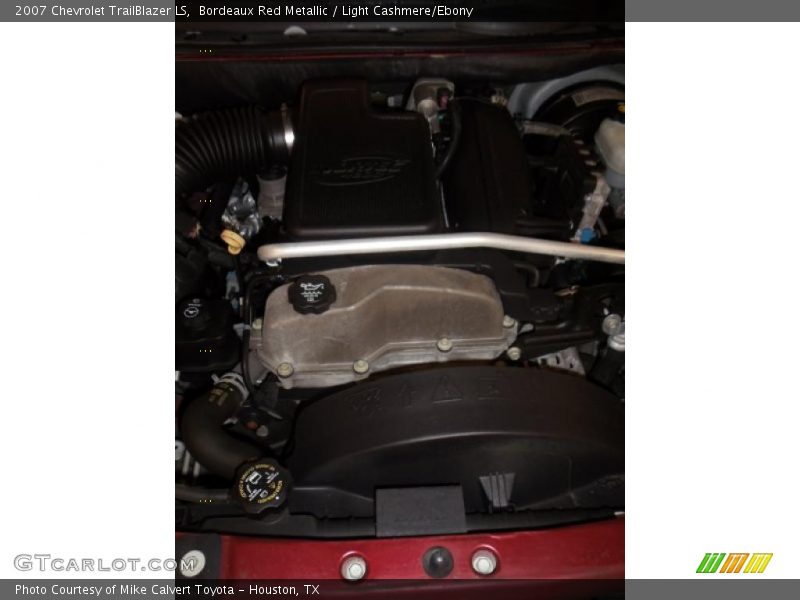 Bordeaux Red Metallic / Light Cashmere/Ebony 2007 Chevrolet TrailBlazer LS