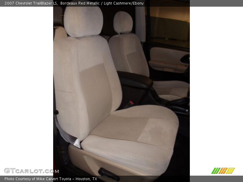 Bordeaux Red Metallic / Light Cashmere/Ebony 2007 Chevrolet TrailBlazer LS