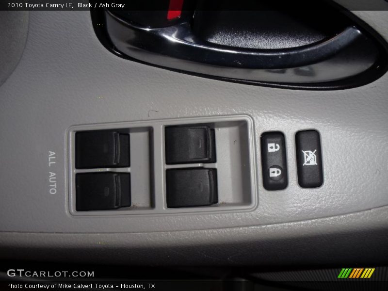 Black / Ash Gray 2010 Toyota Camry LE