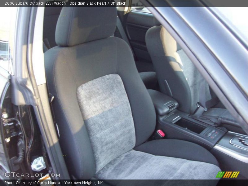 Obsidian Black Pearl / Off Black 2006 Subaru Outback 2.5i Wagon
