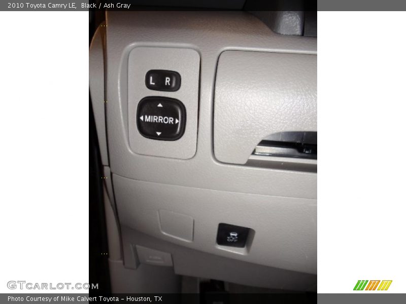 Black / Ash Gray 2010 Toyota Camry LE