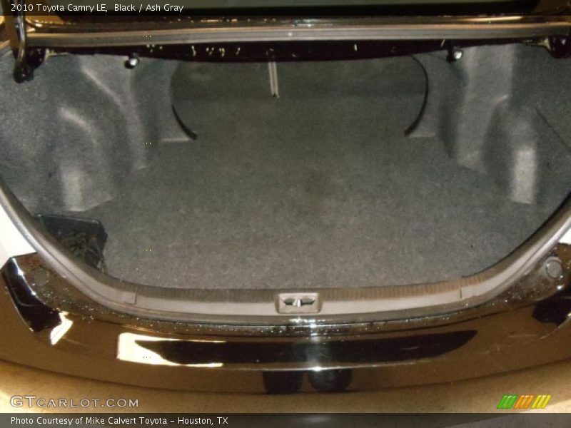 Black / Ash Gray 2010 Toyota Camry LE