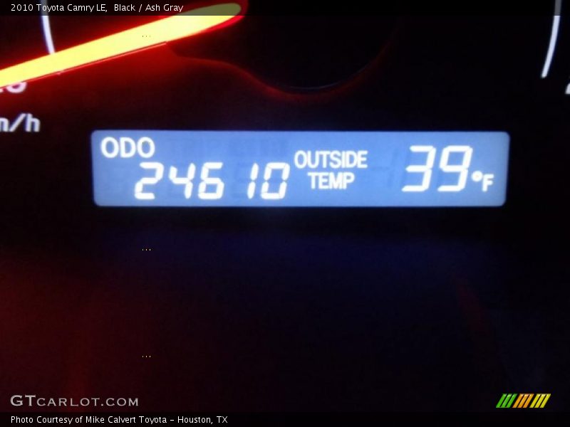 Black / Ash Gray 2010 Toyota Camry LE