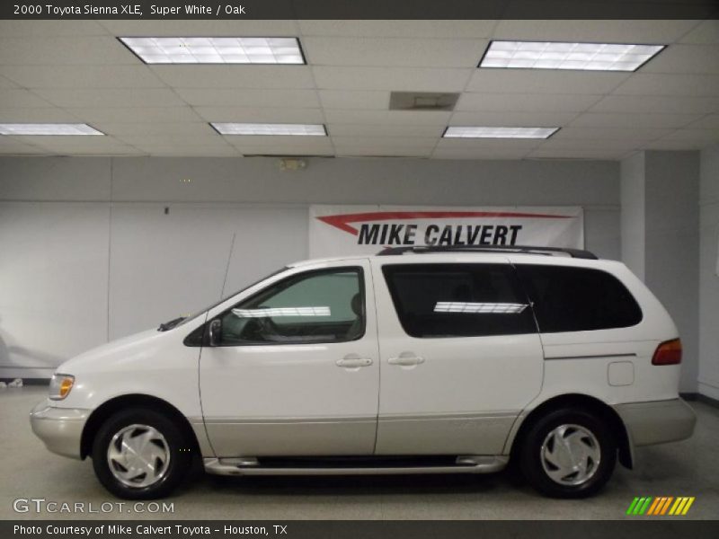 Super White / Oak 2000 Toyota Sienna XLE