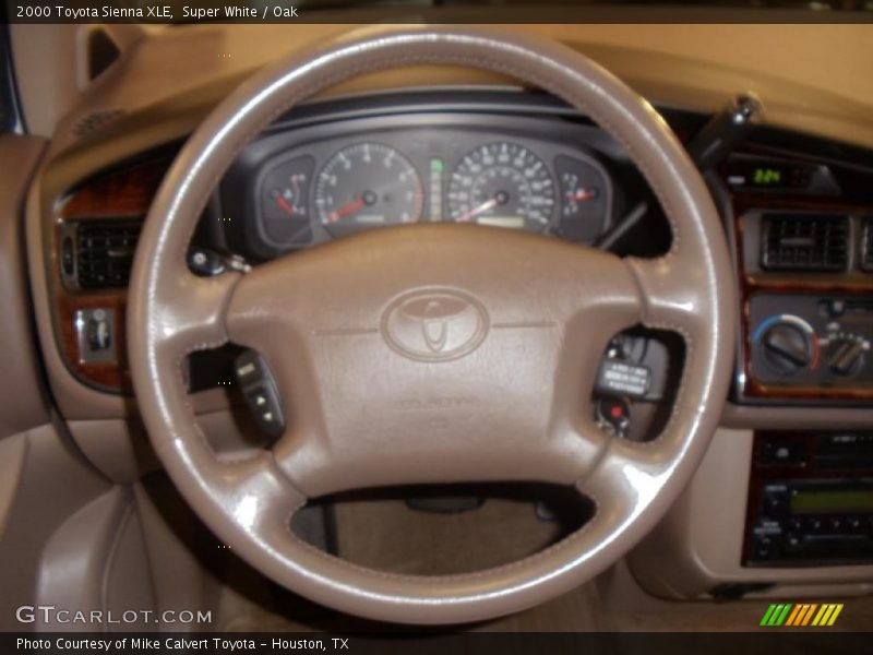Super White / Oak 2000 Toyota Sienna XLE