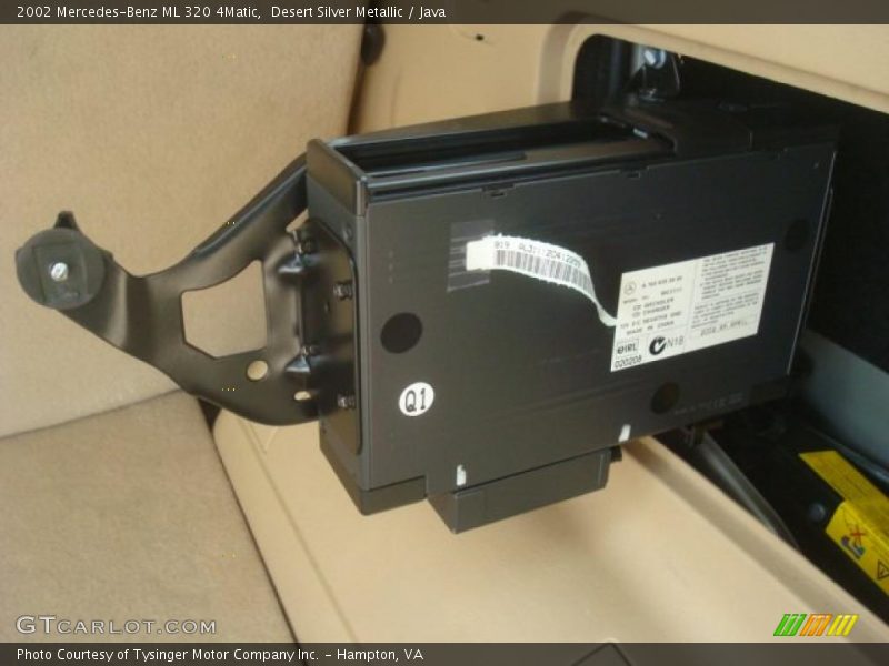 Desert Silver Metallic / Java 2002 Mercedes-Benz ML 320 4Matic