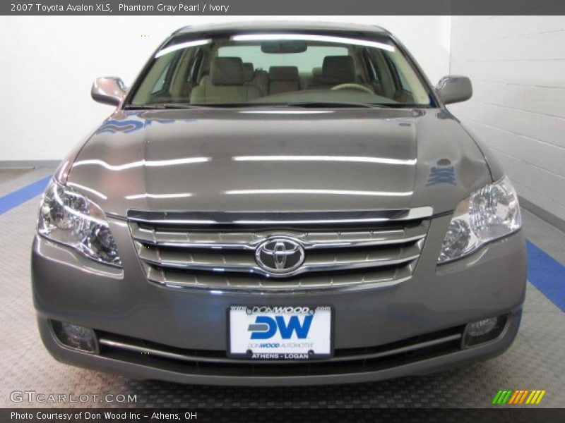 Phantom Gray Pearl / Ivory 2007 Toyota Avalon XLS
