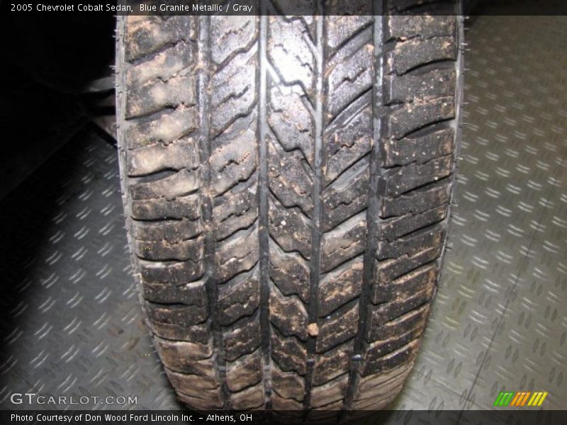 Blue Granite Metallic / Gray 2005 Chevrolet Cobalt Sedan