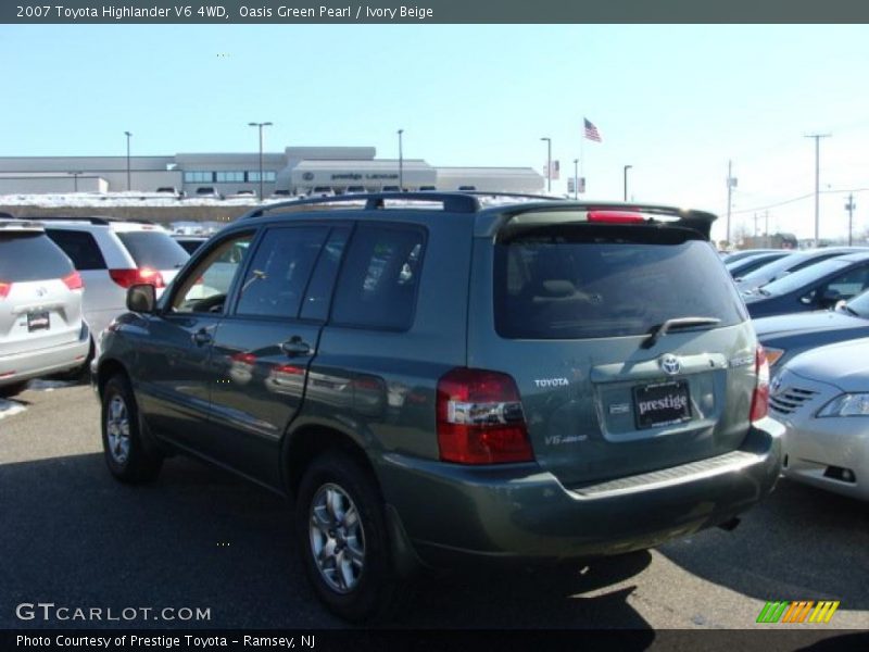 Oasis Green Pearl / Ivory Beige 2007 Toyota Highlander V6 4WD