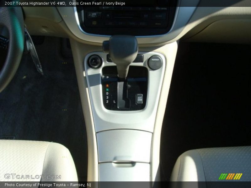 Oasis Green Pearl / Ivory Beige 2007 Toyota Highlander V6 4WD