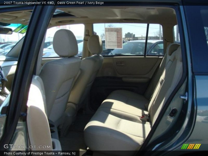 Oasis Green Pearl / Ivory Beige 2007 Toyota Highlander V6 4WD
