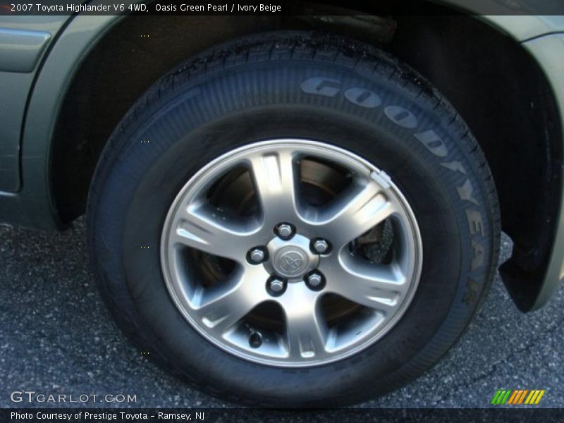 Oasis Green Pearl / Ivory Beige 2007 Toyota Highlander V6 4WD