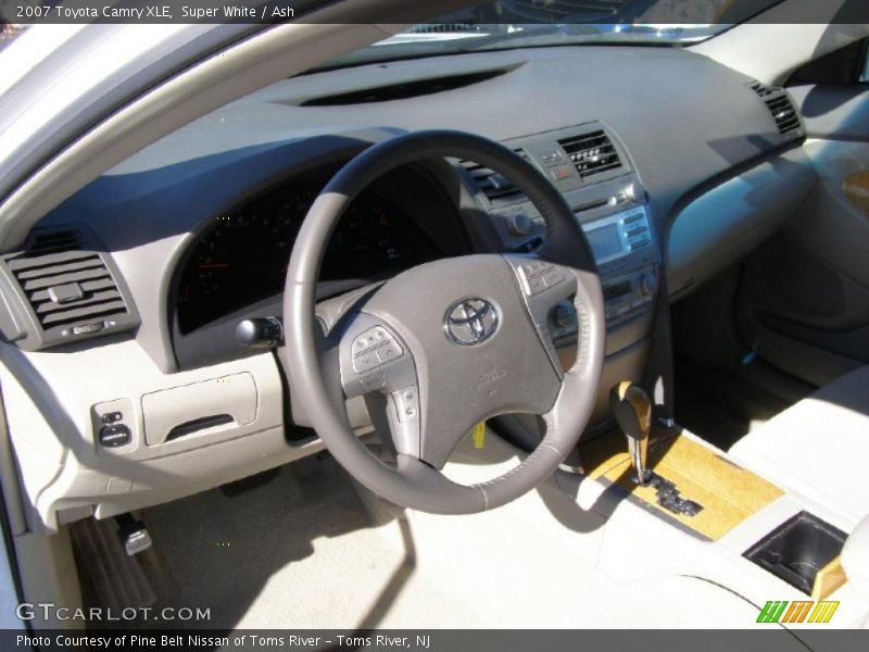Super White / Ash 2007 Toyota Camry XLE
