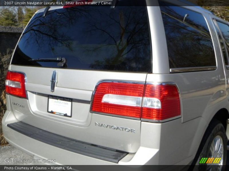 Silver Birch Metallic / Camel 2007 Lincoln Navigator Luxury 4x4