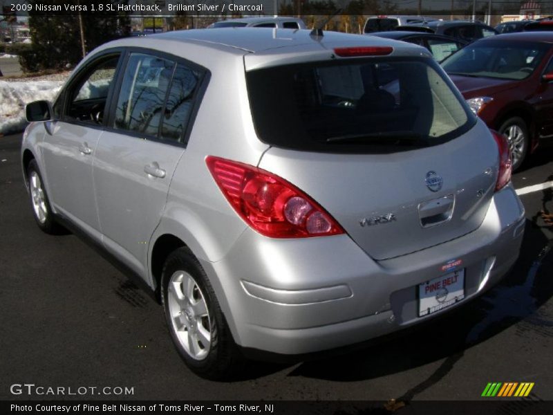 Brillant Silver / Charcoal 2009 Nissan Versa 1.8 SL Hatchback